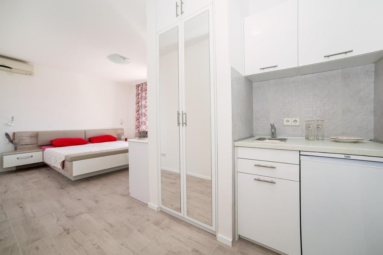 Villa Mona 2 Budva Luaran gambar