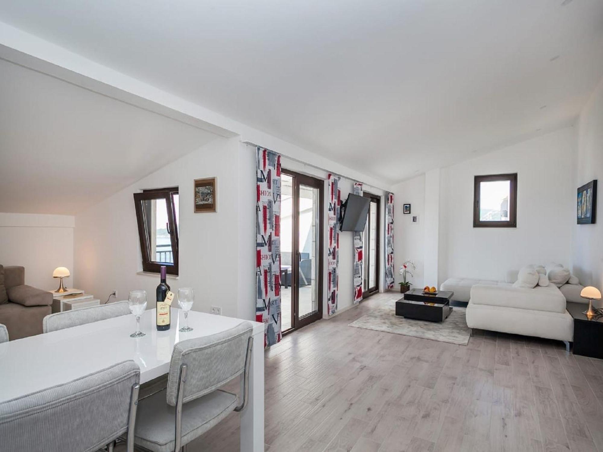Villa Mona 2 Budva Bilik gambar